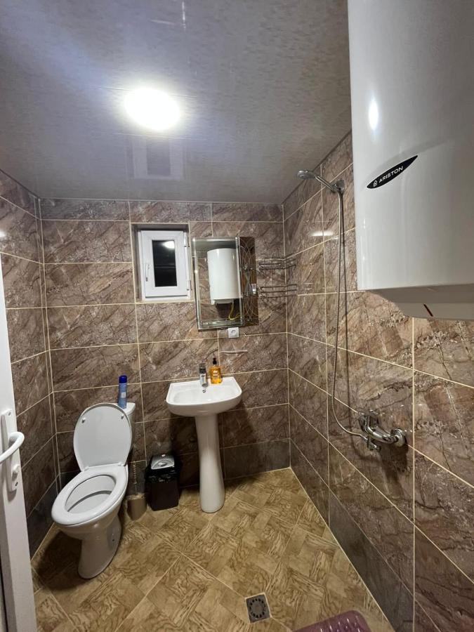 Guest House Caucasioni Adishi Exterior foto